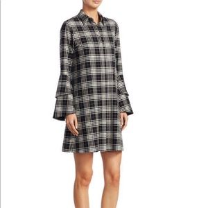 BNWT Alice and Olivia Flute Sleeve Dress
